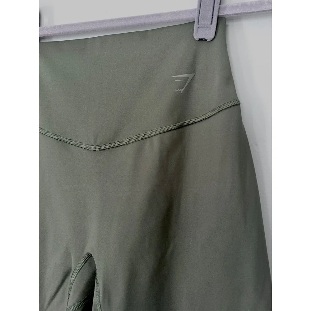Gymshark Elevate High Rise Cycling‎ Bike Shorts Moss Olive Green Size Small